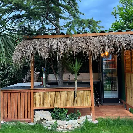 アパートホテル Villa Verde Vlore