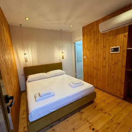 アパートホテル Villa Verde Vlore