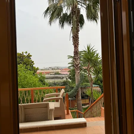 アパートホテル Villa Verde Vlore *