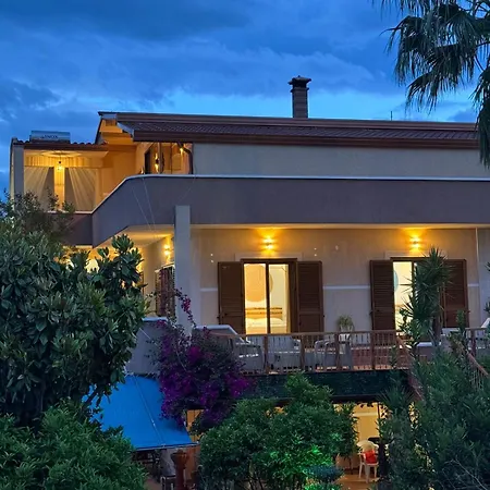 Villa Verde Vlore فلورا