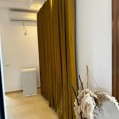 Villa Verde Vlore شقة فندقية