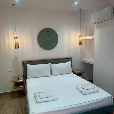 Villa Verde Vlore شقة فندقية