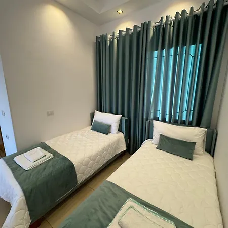 Villa Verde Vlore *